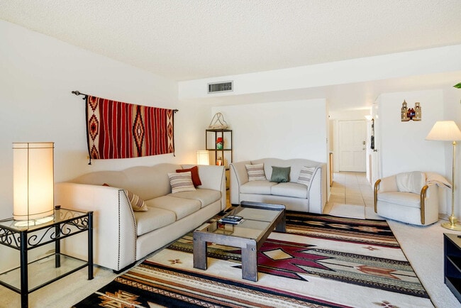 Photo - 445 S Desert Palm Unit SI ID1545712P