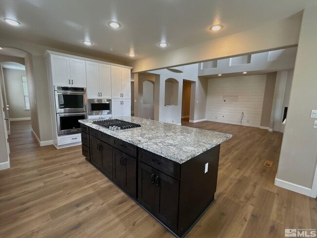 Photo - 3149 Gladiola Ct