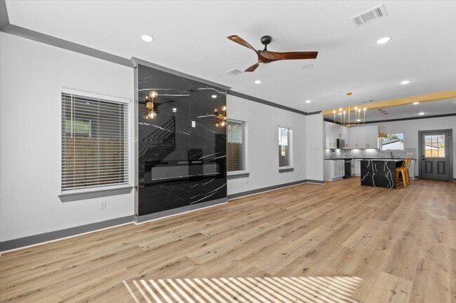 Photo - 7949 Attwater St Unit B