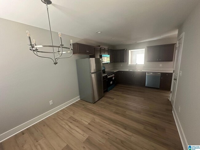 Photo - 15 Colonial Ln