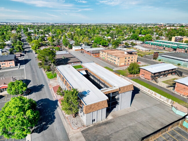Building Photo - Montego Flats