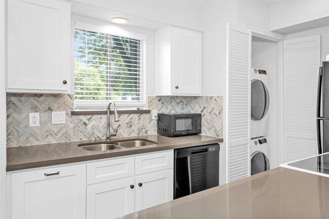 Photo - 12100 Melville Dr Unit 708G