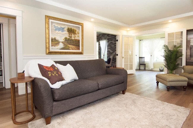 Photo - 1924 Cleveland Blvd Unit SI ID1460951P