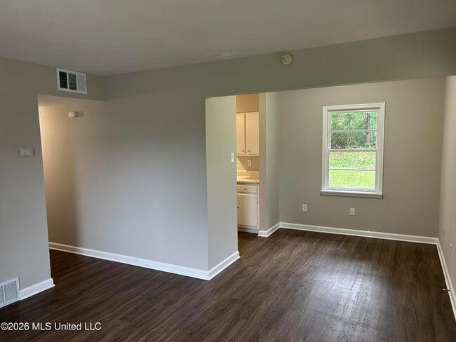 Photo - 1296 Vicksburg Dr
