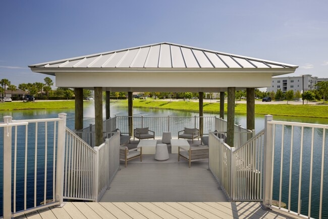 Photo - Oasis at Surfside
