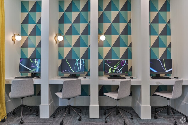 Business Center - Azure Carnes Crossroads
