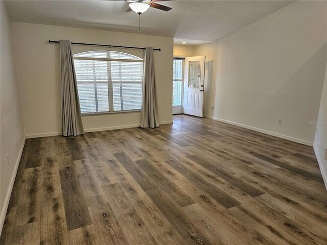 Photo - 1088 Panda Rd