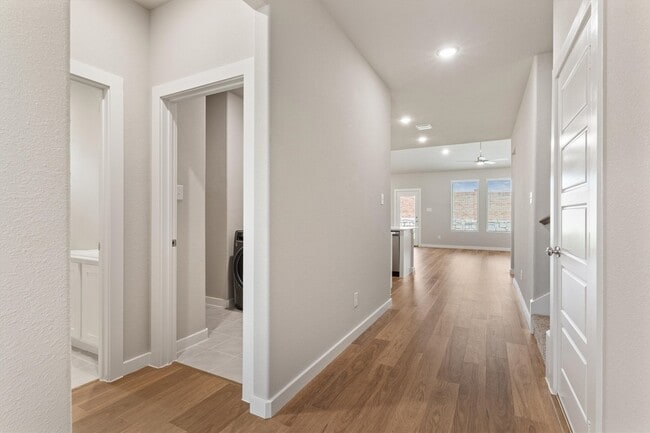 Photo - 2010 Sandpiper Wy