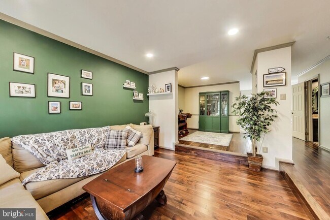 Photo - 13630 Cedar Creek Ln