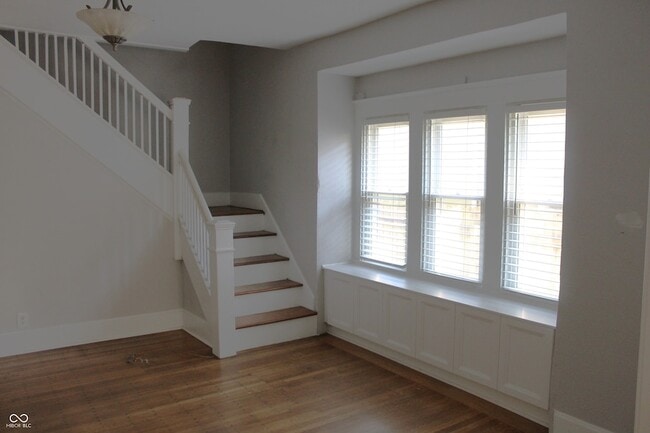 Photo - 1216 N Oakland Ave