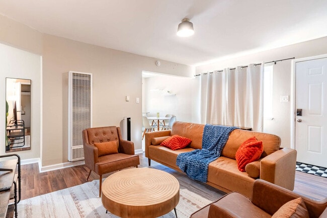 Building Photo - 2312 Bonar St Unit SI ID1325685P