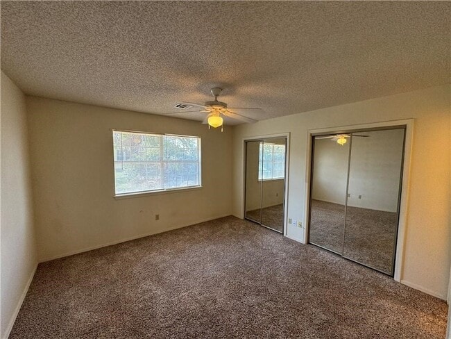 Photo - 317 S 11th Pl