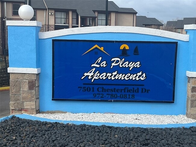 Photo - 7501 Chesterfield Dr