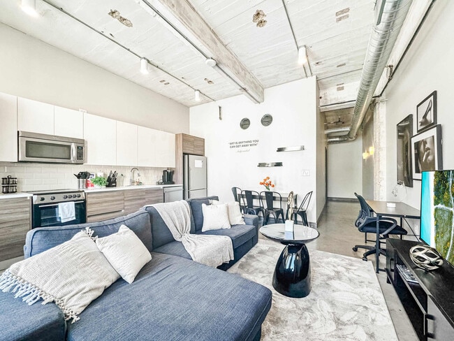 Photo - 555 Evergreen St Unit SI ID1134626P