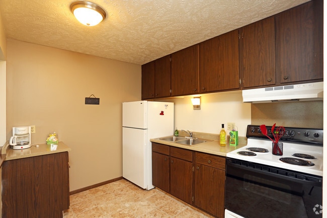 Kitchen - Old Mill Apartments