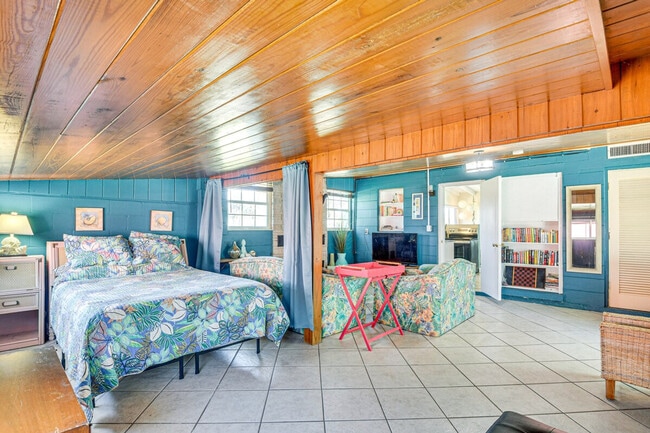 Building Photo - 103 Essex Dr Unit SI ID1386079P
