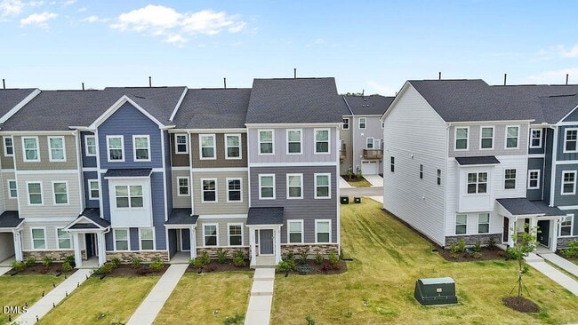 Photo - 1956 Rosedale Rdg Ave