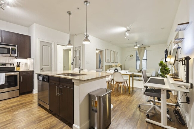 Photo - 5250 Town and Country Blvd Unit ID1363544P