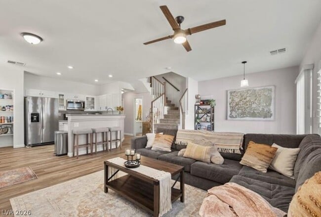 Photo - 1069 Sheer Paradise Ln