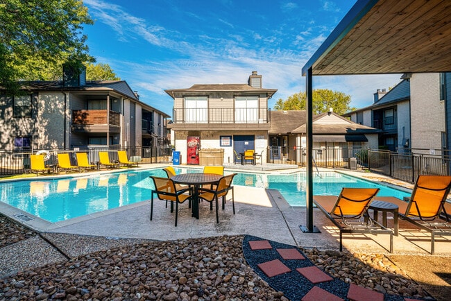 Photo - The Legacy at Clear Lake