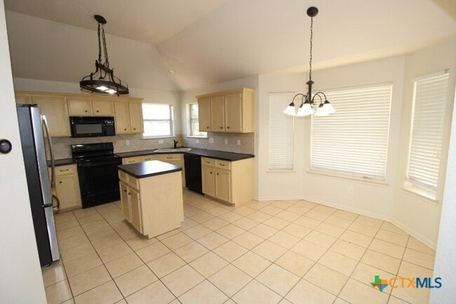 Photo - 3610 Armstrong County Ct