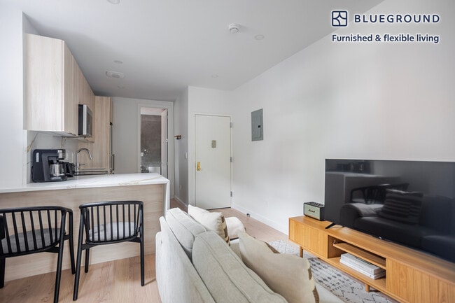 Photo - 159 Prince St Unit SI FL1-ID2235