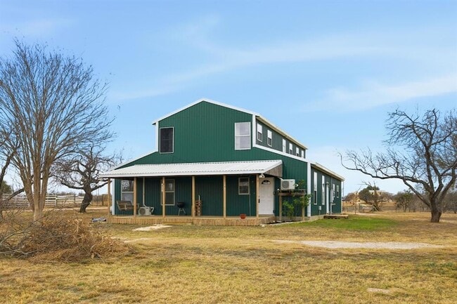 Building Photo - 610 Eastview Dr