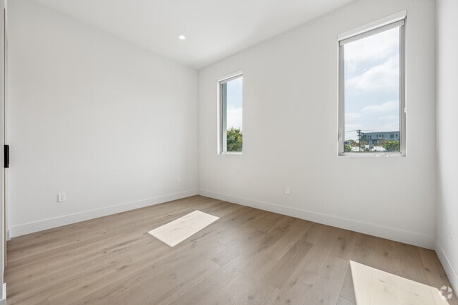 4BR, 4BA - 2979SF - Second Bedroom - 11835 Tennessee Pl