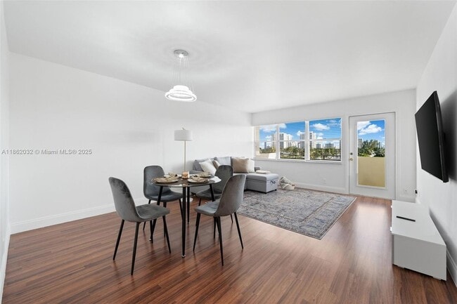 Photo - 401 Golden Isles Dr Unit 406