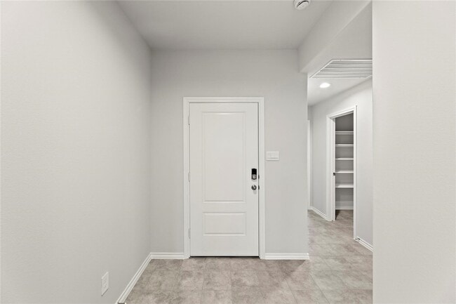 Photo - 317 Bent Oak Dr
