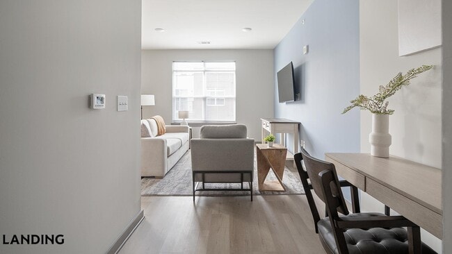 Photo - 1801 Meridian St Unit 217