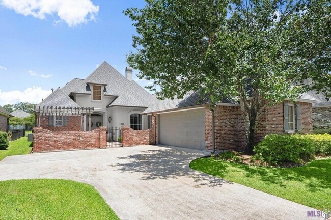 Building Photo - 19537 S Harrells Ferry Rd