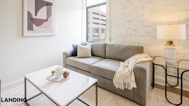Photo - 425 20th St S Unit 204