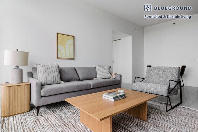 Photo - 1035 W Van Buren St Unit GO FL18-ID1181