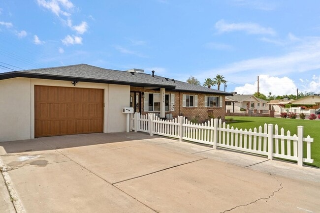 Photo - 2234 N 74th Way
