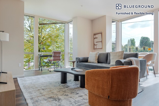 Building Photo - 5101 25th Ave NE Unit FL1-ID925