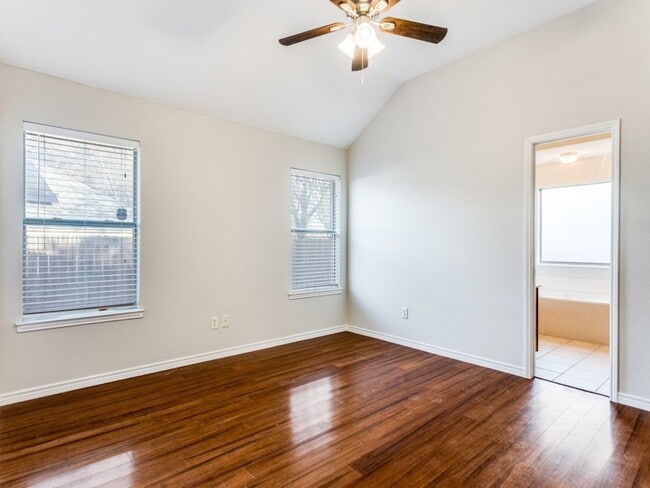 Photo - 6808 Terbet Ct