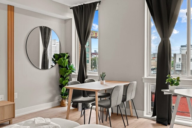 Photo - 916 N Delaware Ave Unit ID1055906P