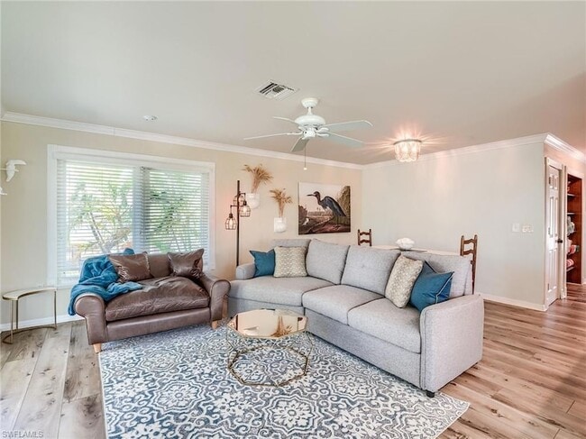 Photo - 6020 Cypress Ln