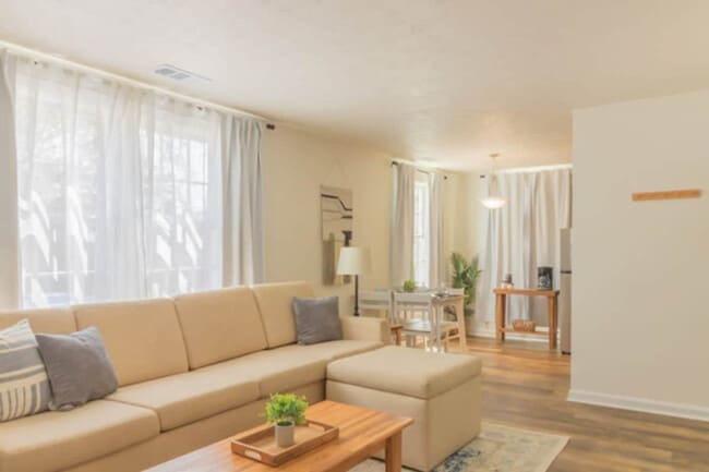 Photo - 3912 Crestview Dr Unit ID1043661P