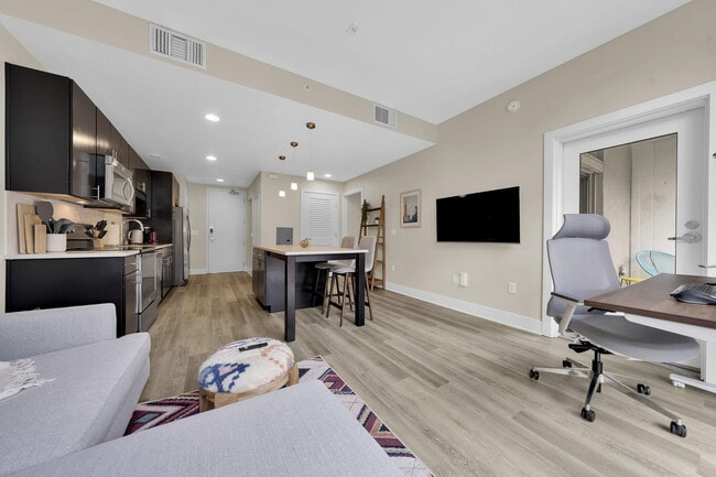 Photo - 185 Channel St Unit FL4-ID1050734P