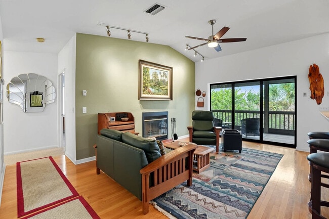 Building Photo - 1679 Serenity Ln Unit ID1323695P