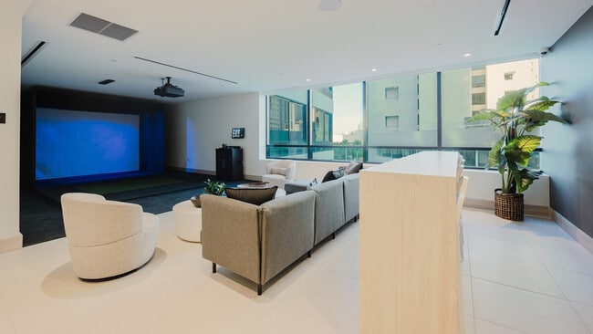 Building Photo - 36 NE 2nd St Unit ID1404719P