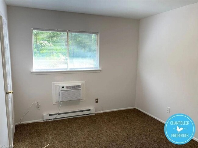 Photo - 210 Woodnell St Unit A