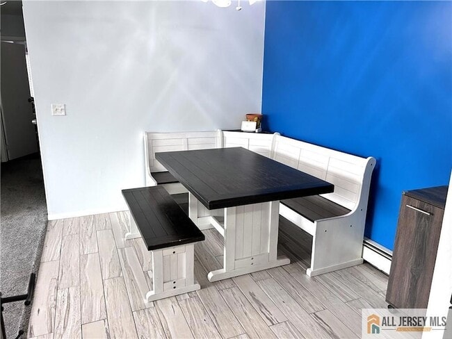 Photo - 532 Cricket Ln