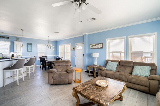 Building Photo - 975 Dolly St Unit SI ID1364178P