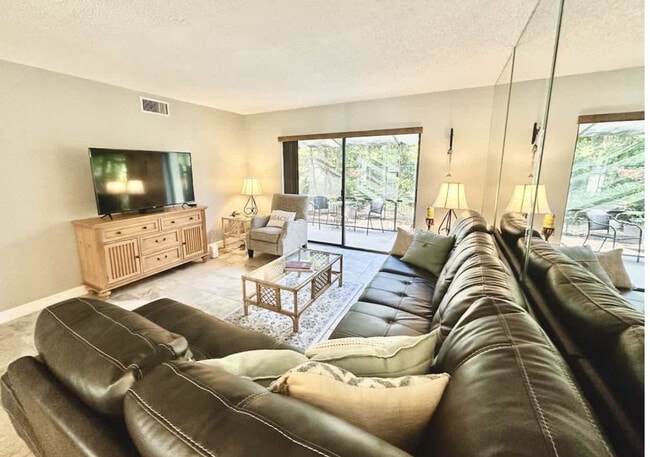 Building Photo - 6327 Midnight Cove Rd Unit SI ID1578382P
