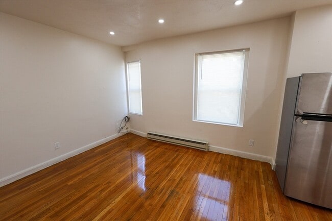 Photo - 1 Kenilworth St Unit 2
