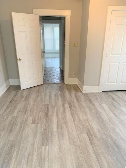 Photo - 520 E Day St