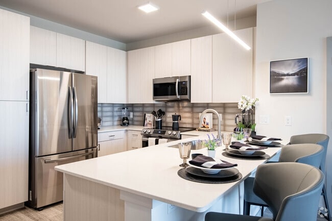 2BR, 2BA - 1057SF - Elevate Apartments